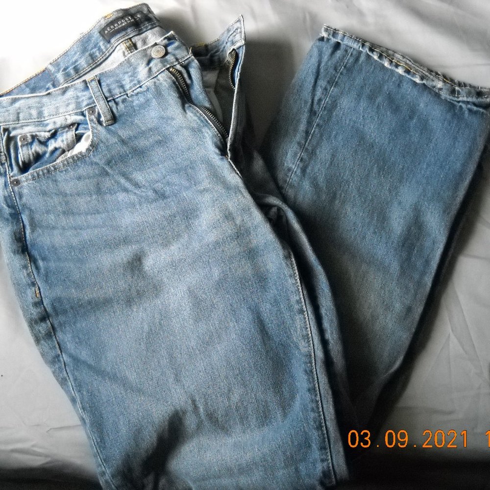 Men's Aeropostale Relaxed Jeans 33x32 Used